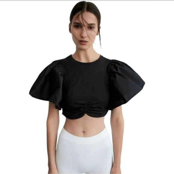 Zara Tops - Zara Ruffle Puff Sleeve Crop Top
